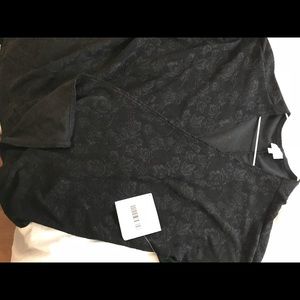 Lularoe Lindsay kimono